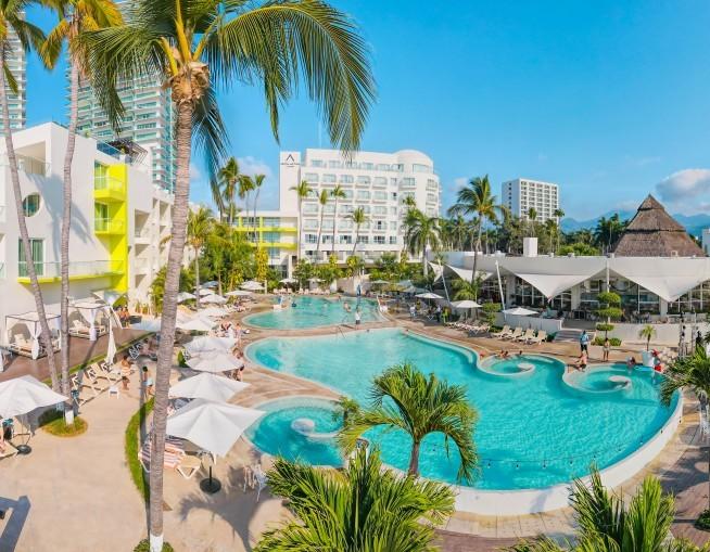 Winter sale Krystal® Beach Acapulco Winter sale Krystal® Beach Acapulco
