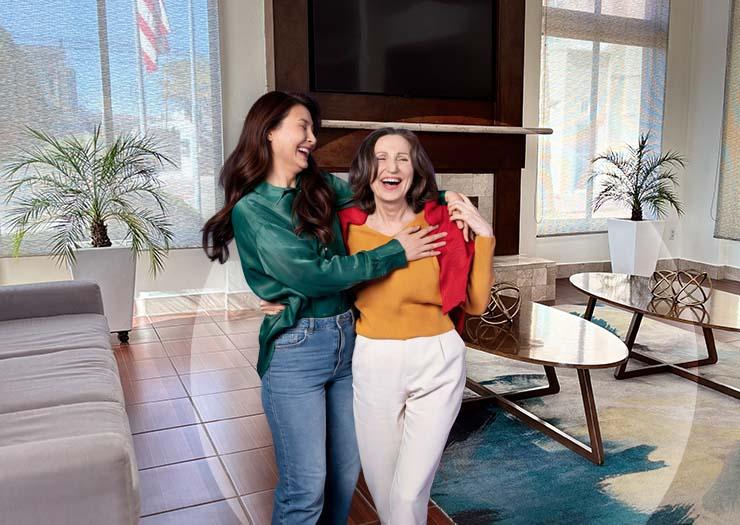 CELEBRA A MAMÁ CON UN VIAJE Krystal Urban® Ciudad Juárez CELEBRA A MAMÁ CON UN VIAJE Krystal Urban® Ciudad Juárez