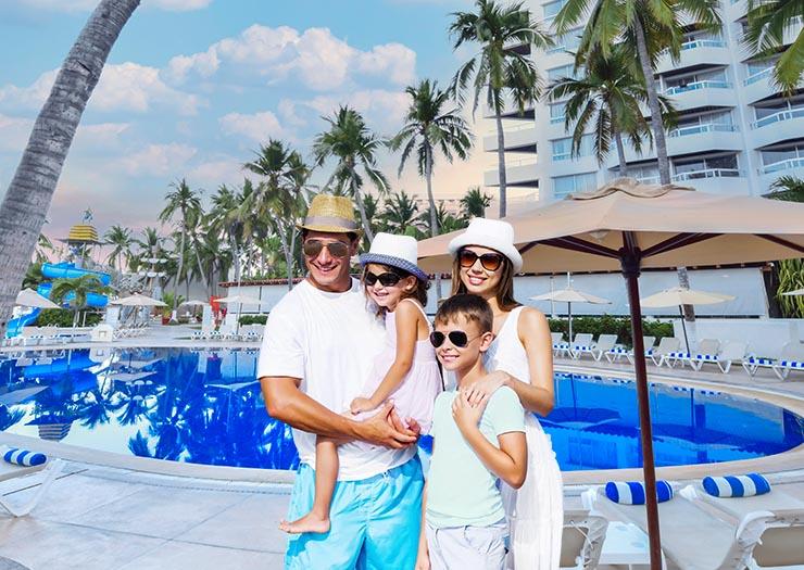 ¡EL INVIERNO SE DISFRUTA MÁS VIAJANDO! Krystal® Ixtapa All Inclusive ¡EL INVIERNO SE DISFRUTA MÁS VIAJANDO! Krystal® Ixtapa All Inclusive