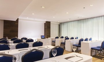 Salón Hotel Krystal Urban Guadalajara - 