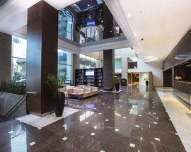 Recepción Hotel Urban Aeropuerto Ciudad de México - 