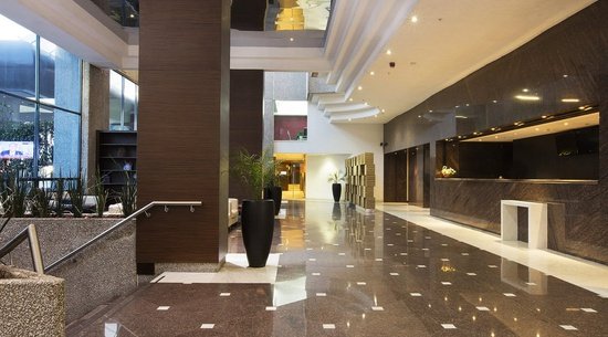 Recepción 24 horas Hotel Urban Aeropuerto Ciudad de México - 