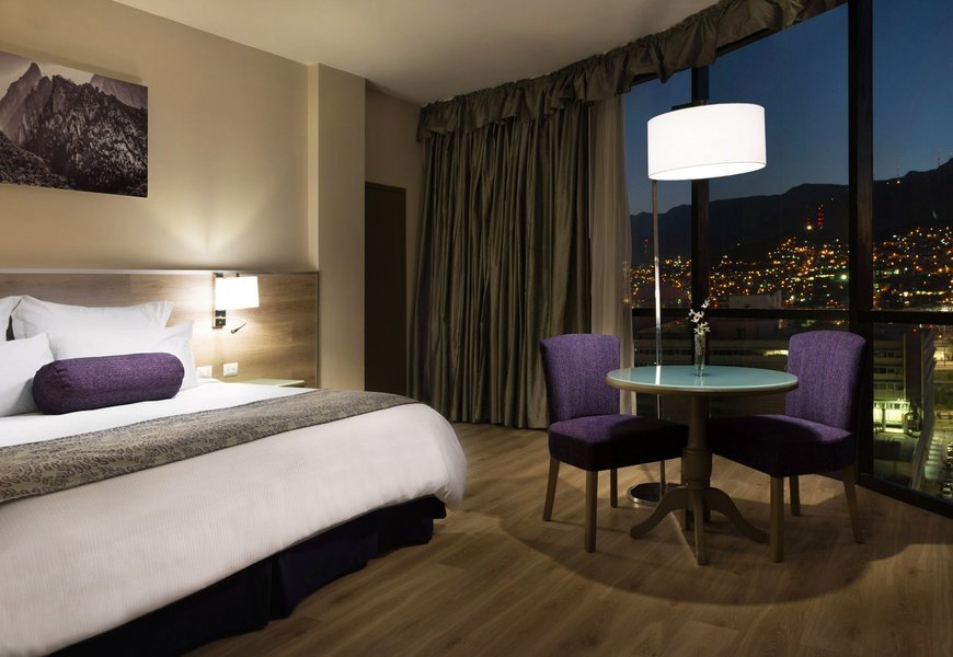  Hotel Krystal Monterrey - 