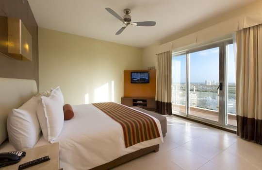 Estándar Hotel Krystal Urban Cancún - 