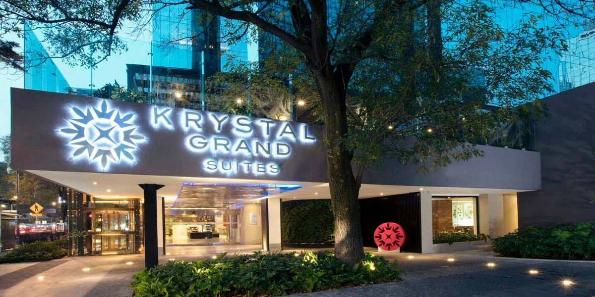 Descubre por qué el krystal grand suites hotel en insurgentes sur es uno de los mejores hoteles Hotel Urban Aeropuerto Ciudad de México