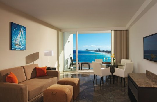 Family Suite Ocean Front Hotel Krystal Altitude Cancún - 