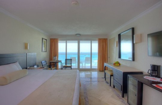 De lujo con vista al mar Hotel Krystal Cancún - 