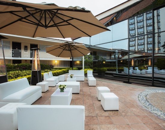 Patio Hotel Krystal Satélite María Bárbara - 