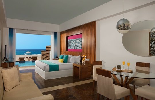 Altitude Junior Suite Swim up – 2 double beds Hotel Krystal Grand Los Cabos - 