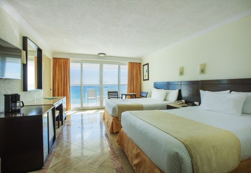  Hotel Krystal Cancún - 