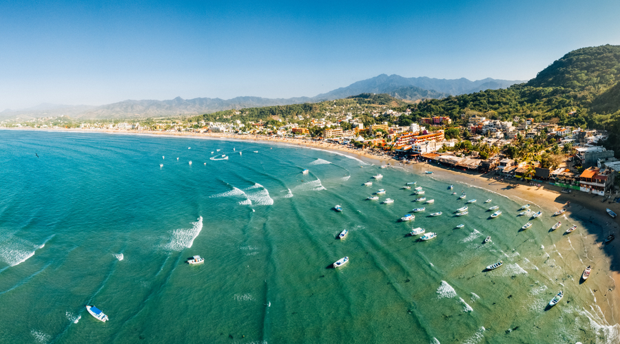 FIESTAS PATRIAS EN NUEVO VALLARTA: DÓNDE DAR EL GRITO Y DÓNDE HOSPEDARTE Krystal Hotels & Resorts FIESTAS PATRIAS EN NUEVO VALLARTA: DÓNDE DAR EL GRITO Y DÓNDE HOSPEDARTE Krystal Hotels & Resorts