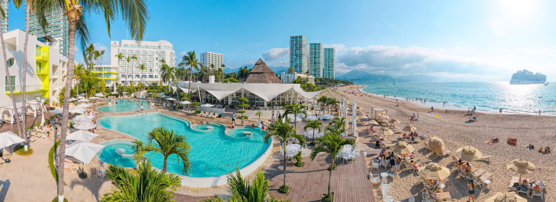 FIESTAS PATRIAS EN PUERTO VALLARTA: DÓNDE DAR EL GRITO Y DÓNDE HOSPEDARTE Krystal Hotels & Resorts FIESTAS PATRIAS EN PUERTO VALLARTA: DÓNDE DAR EL GRITO Y DÓNDE HOSPEDARTE Krystal Hotels & Resorts
