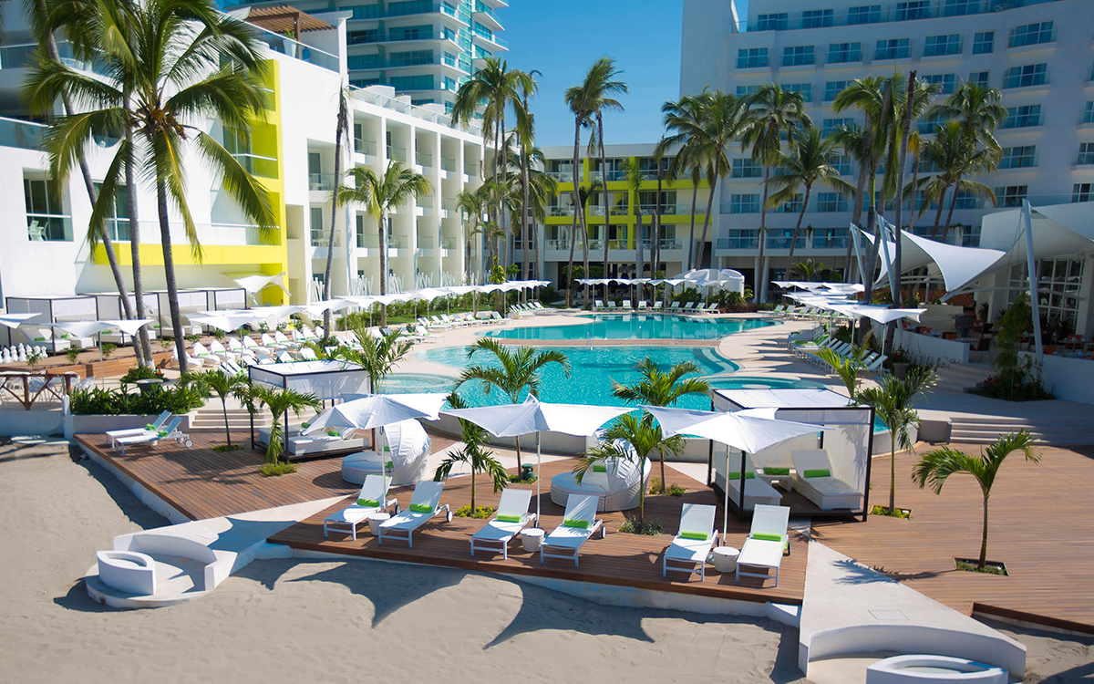Puerto Vallarta Krystal Hotels & Resorts Puerto Vallarta Krystal Hotels & Resorts