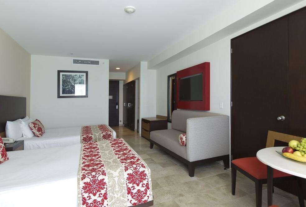 Krystal® Cancún Krystal® Cancún