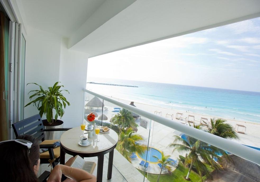 Krystal® Cancún Krystal® Cancún