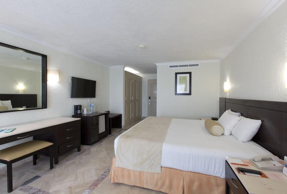 Krystal® Cancún Krystal® Cancún