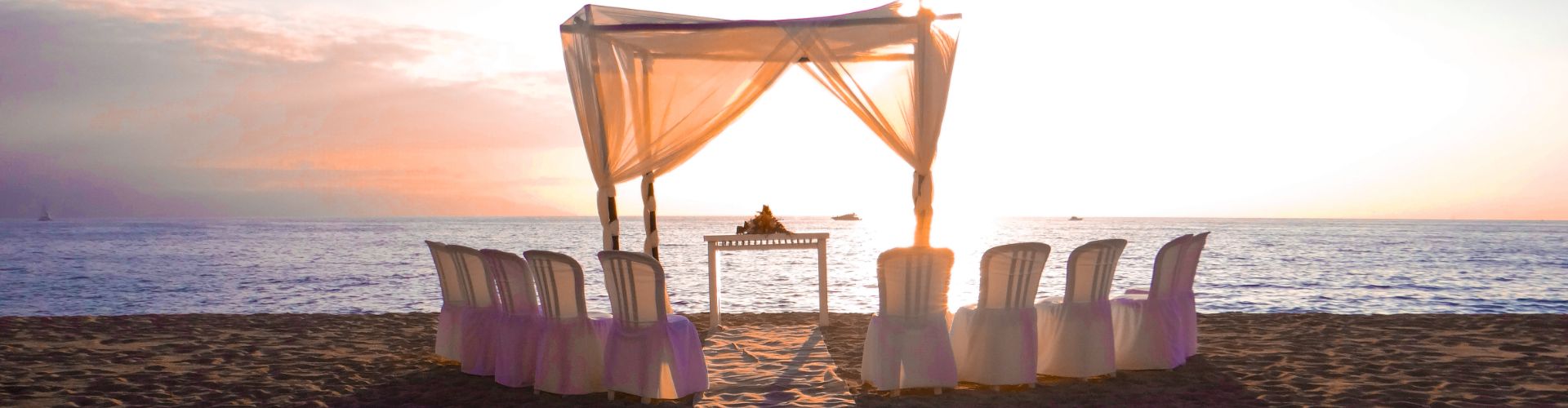 Krystal Hotels & Resorts Krystal Hotels & Resorts