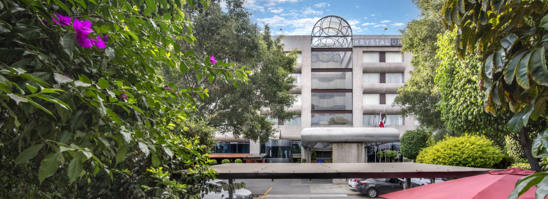 Todo lo que quieres saber del EDC México 2026 en CDMX: fechas, sede y dónde hospedarte Krystal Hotels & Resorts